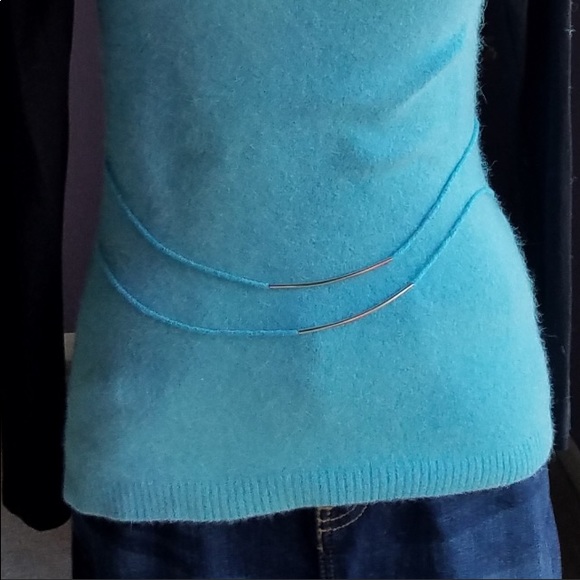 Angora Sleeveless Turtleneck Sweater from Italy - Picture 5 of 8